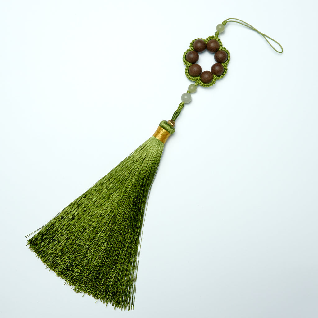 Chinese Handcrafted Hexiang Incense Bead Tassel Pendant | 7 Incense Beads × Multi-Color Tassel Accent