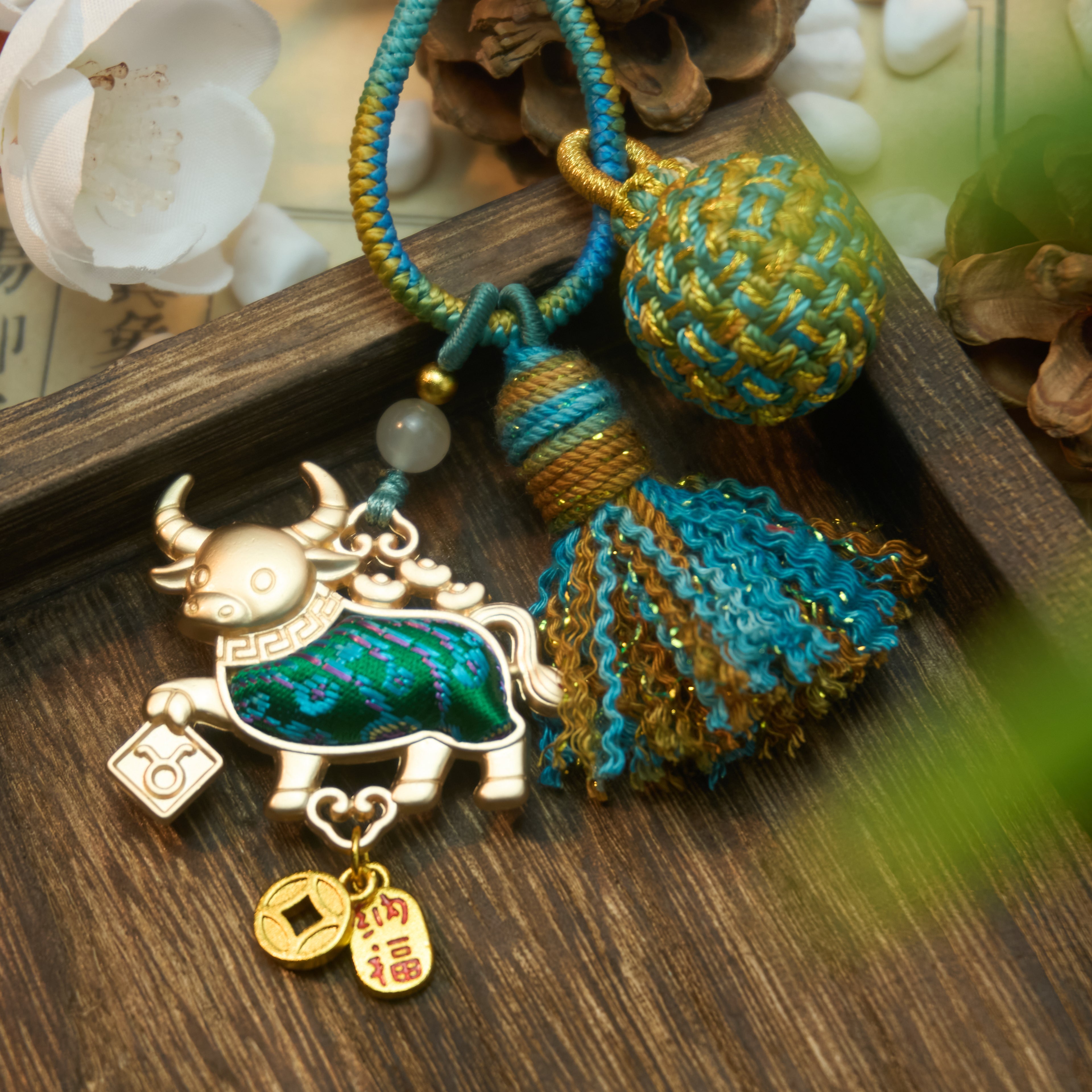 Chinese Handmade Bracelet | Zodiac Series · Taurus