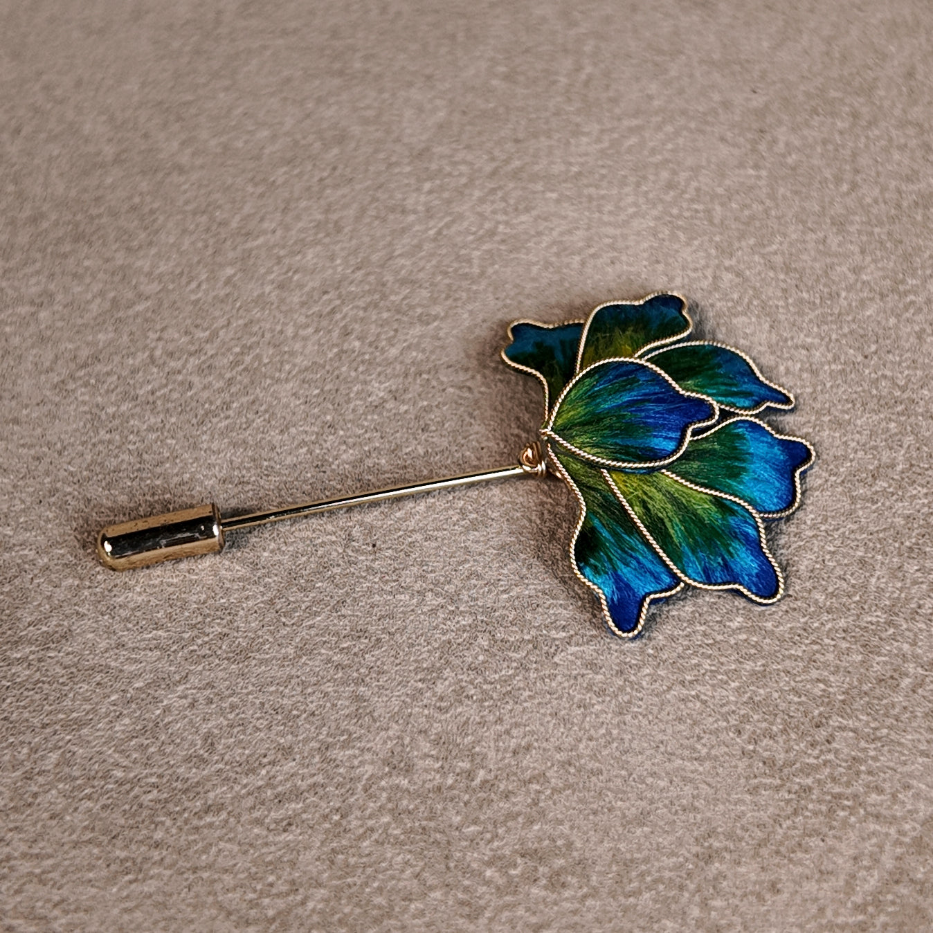 [Rong Hua Ji] Handmade Filigree Velvet Flower Brooch & Earring Set | Inspired by A Thousand Li of Rivers and Mountains